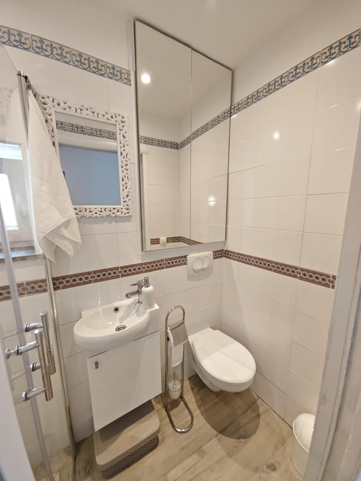 Apartment Luka Матулі Екстер'єр фото